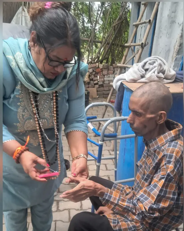 First aid for a man living on the street
